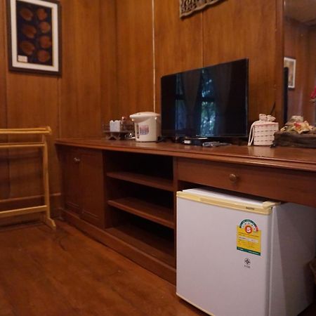 Bhupimarn Garden House Hotel Чом Тонг Екстериор снимка