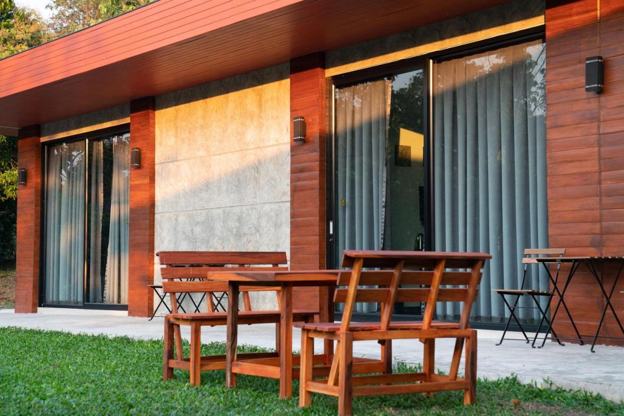 Bhupimarn Garden House Hotel Чом Тонг Екстериор снимка