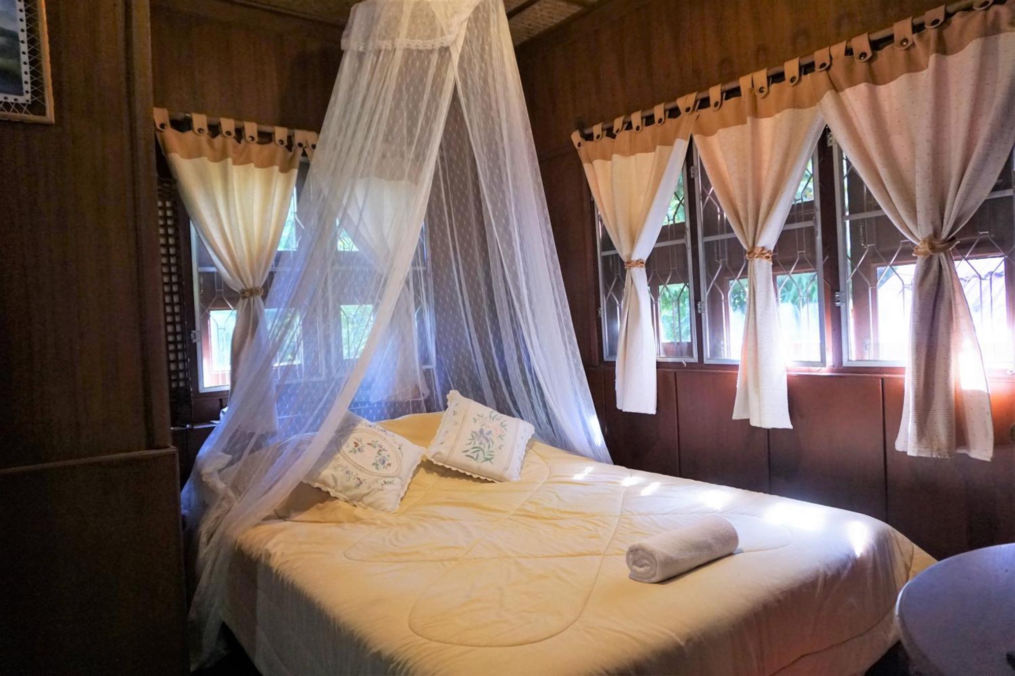 Bhupimarn Garden House Hotel Чом Тонг Екстериор снимка