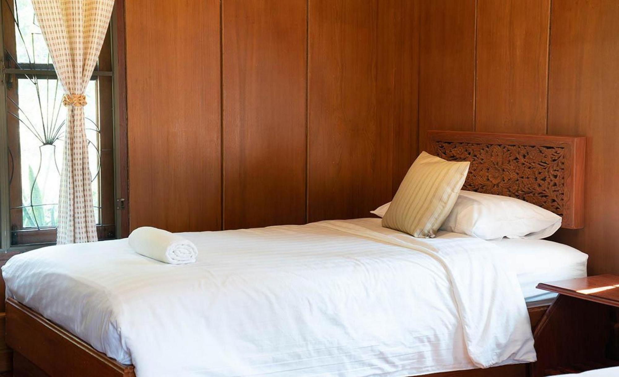 Bhupimarn Garden House Hotel Чом Тонг Екстериор снимка